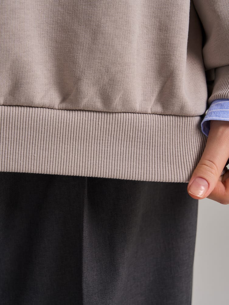 Свитшот без начеса с высоким горлом