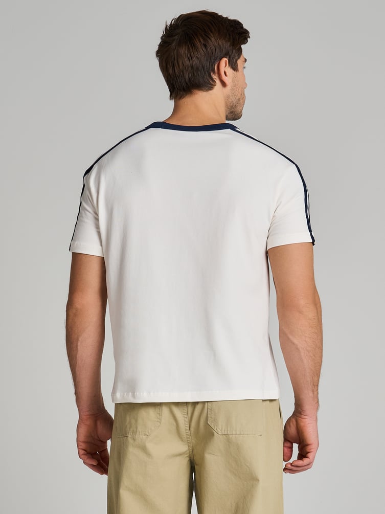 Футболка спортивная с лампасами