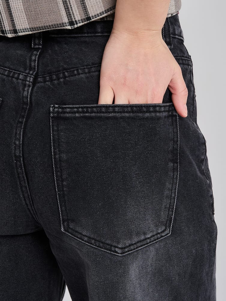 Джинсы широкие