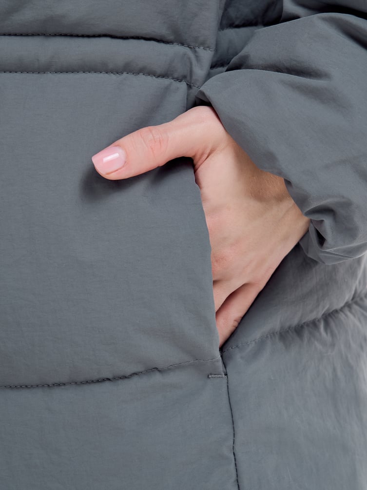 Куртка удлиненная стеганая женская