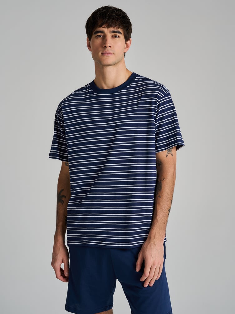 Пижама полосатая с шортами