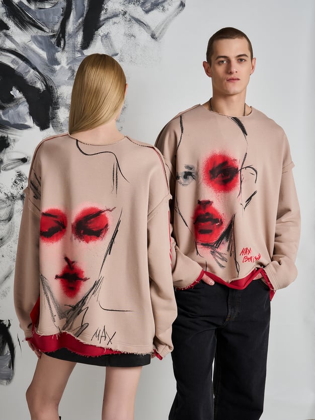 Свитшот оверсайз с принтом Макс Борисов