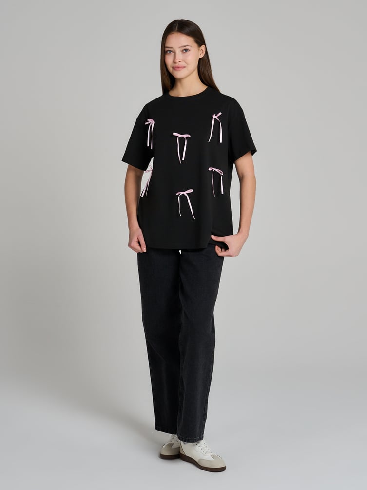 Футболка оверсайз с бантиками