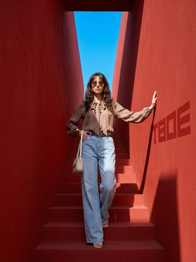 Джинсы широкие