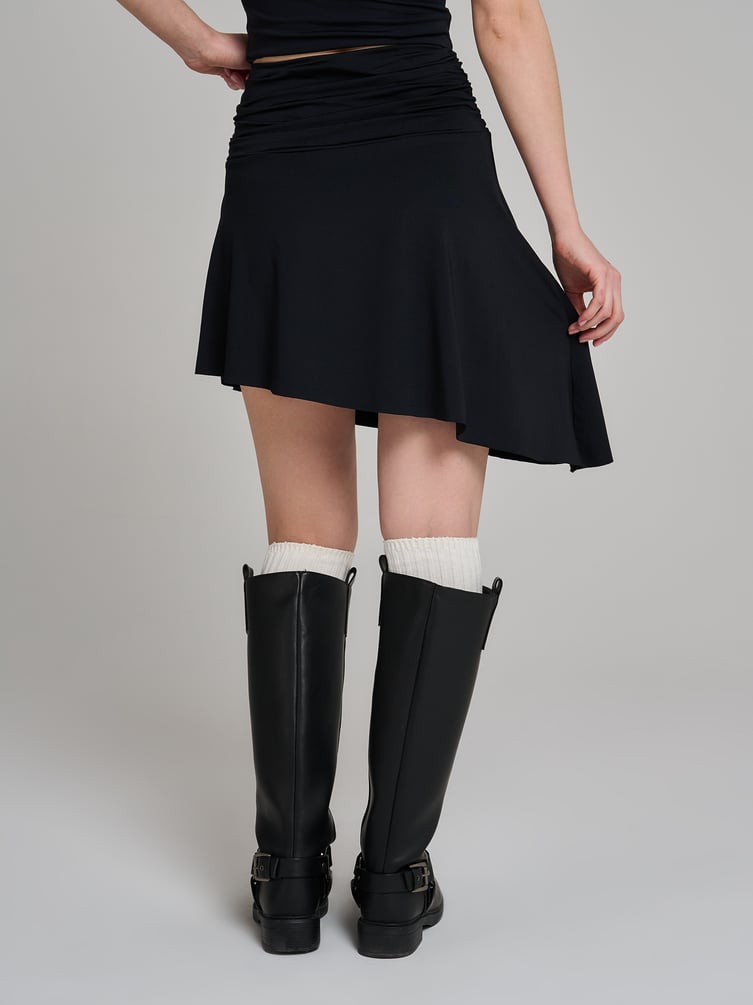 Мини юбка асимметричная с широким поясом