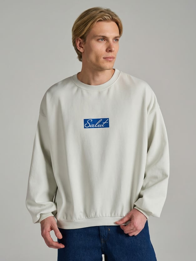 Свитшот оверсайз с надписью