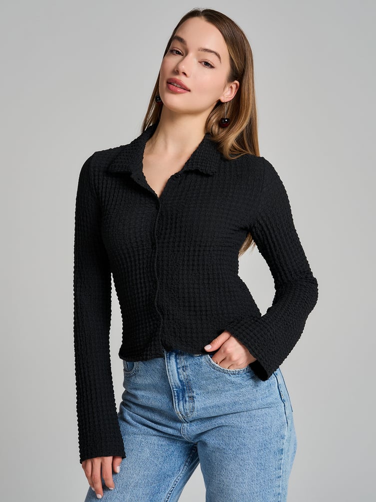 Кофта на пуговицах из жатой ткани