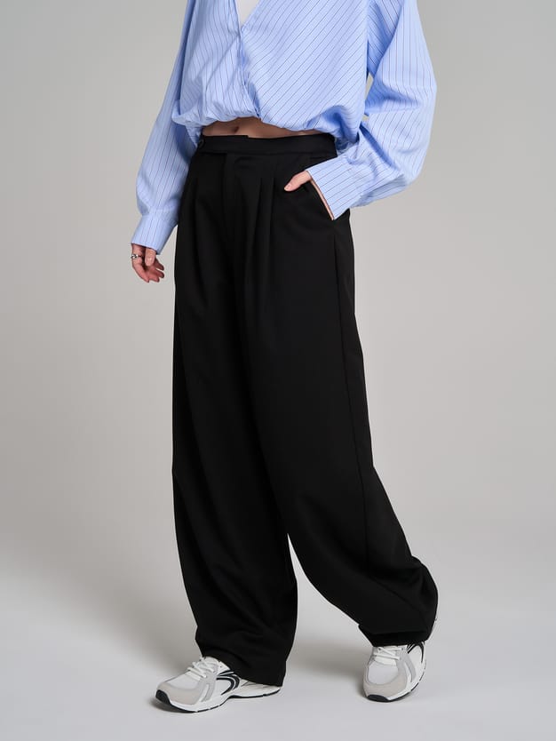 Брюки бананы классические