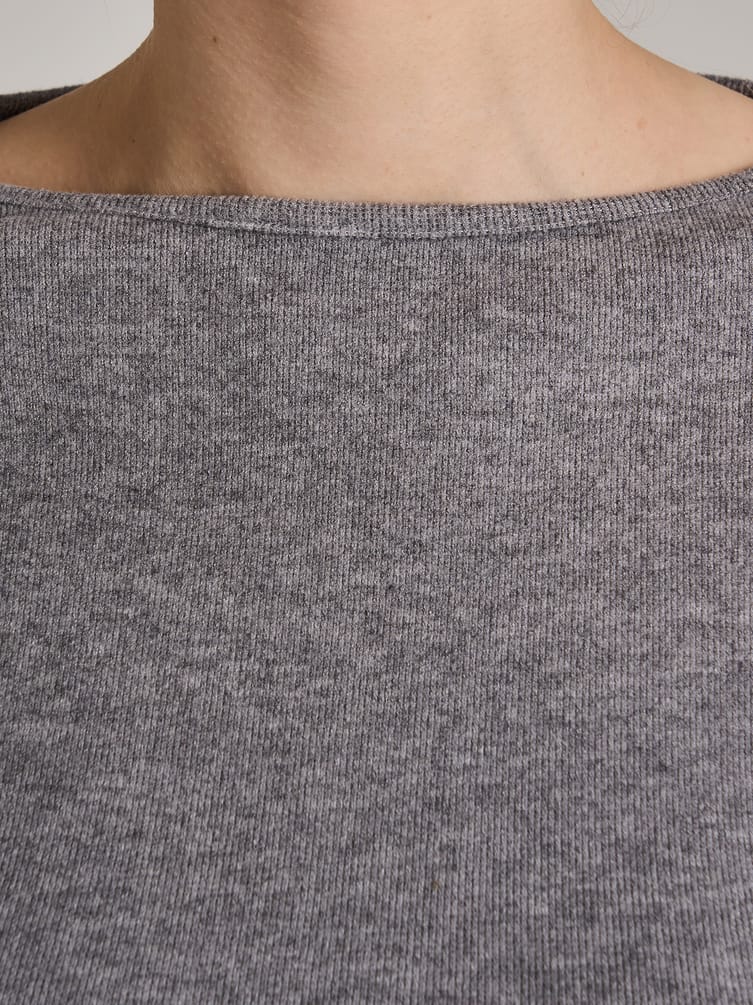 Лонгслив приталенный с драпировкой