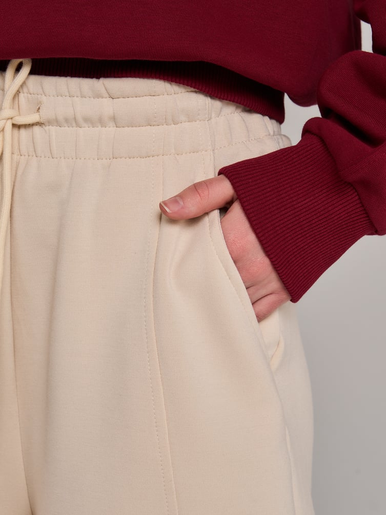 Шорты из вискозы со стрелками