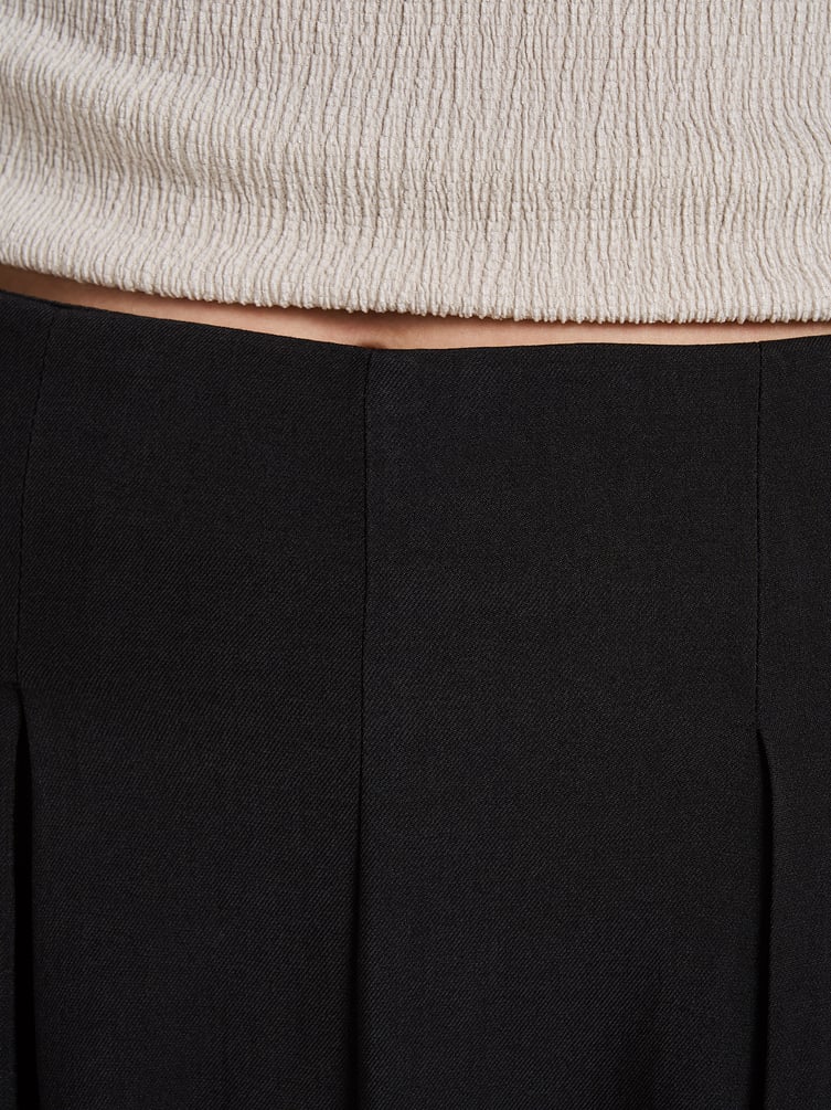 Брюки палаццо классические с защипами