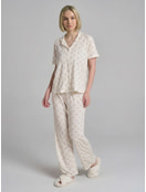 Пижама с рубашкой и брюками