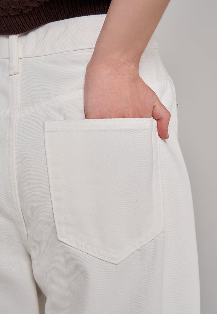 Джинсы момы высокой талией