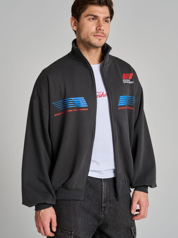 Утепленная толстовка оверсайз с высоким горлом