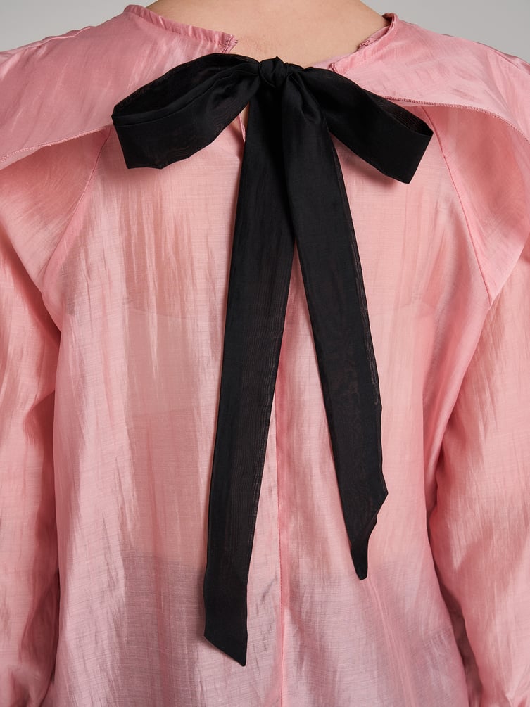 Блузка прозрачная с воланами