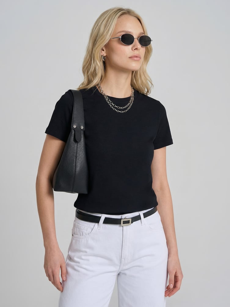 Плотная базовая свободная футболка