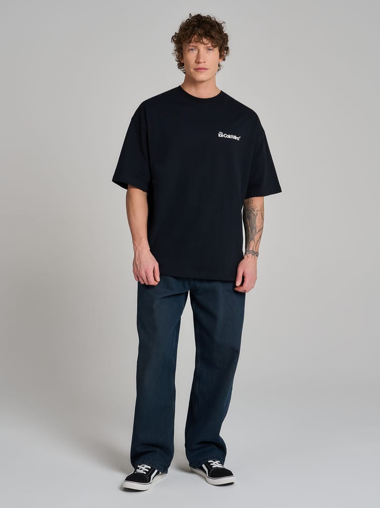 Футболка оверсайз с принтом на спине