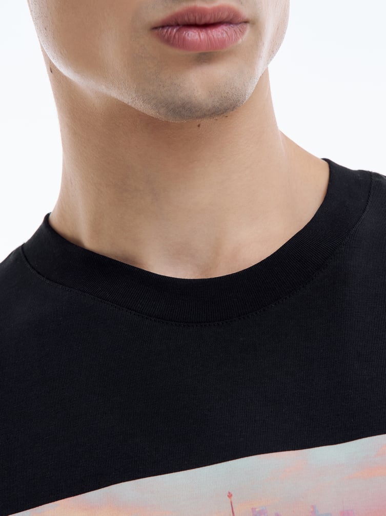 Футболка оверсайз с принтом Москва