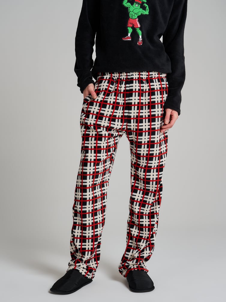 Пижама плюшевая с вышивкой и брюками