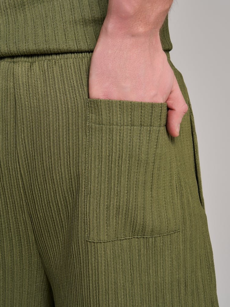 Шорты повседневные из жатого материала