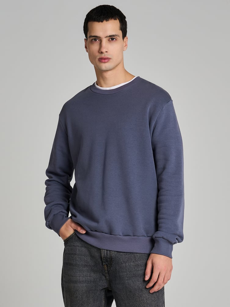 Утепленный свитшот с начесом