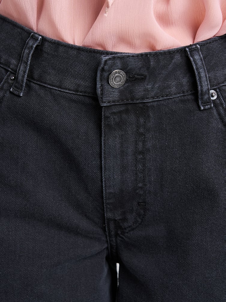 Джинсы багги с вареным эффектом