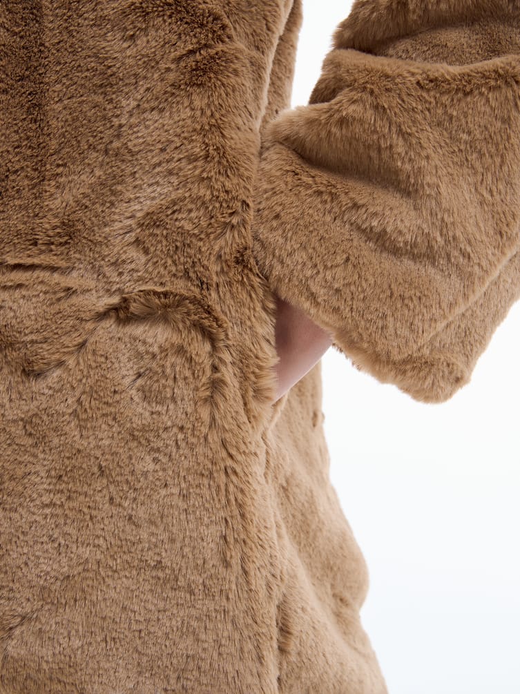 Шуба искусственная тедди короткая