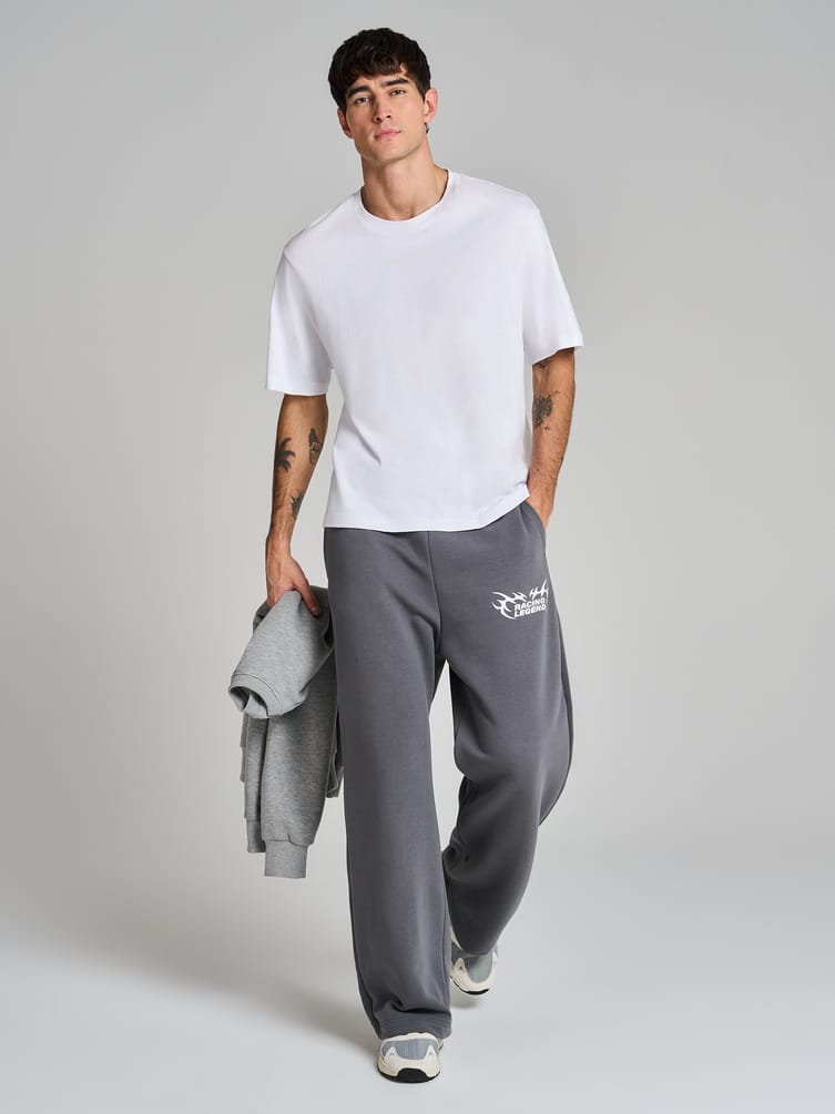 Теплые брюки оверсайз с надписью и начесом