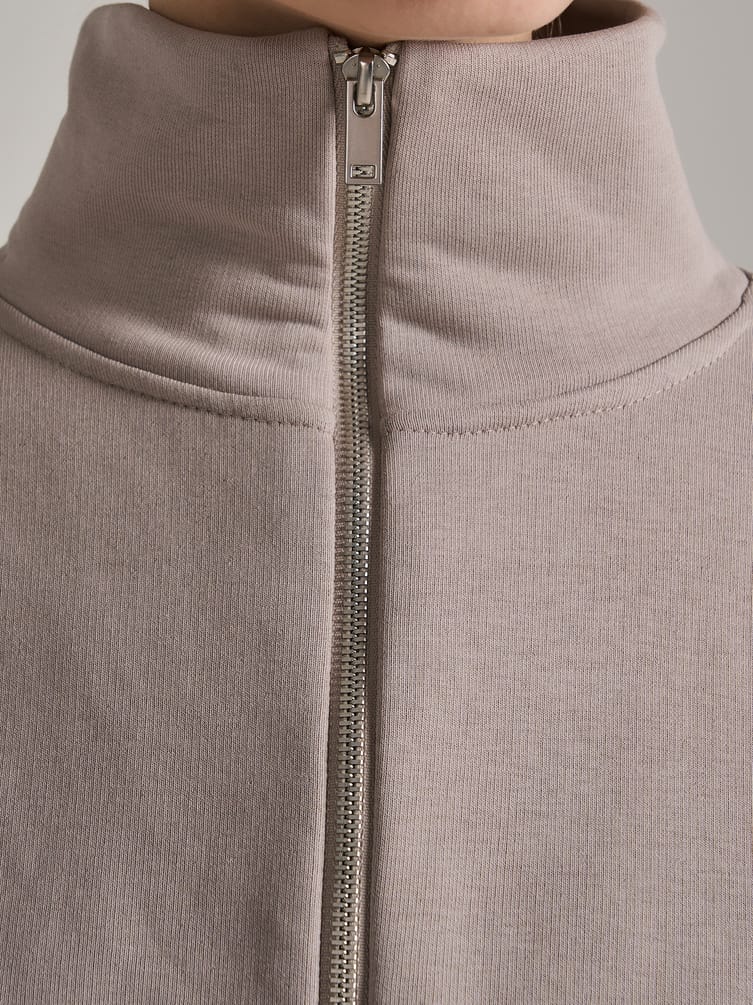 Свитшот без начеса с высоким горлом