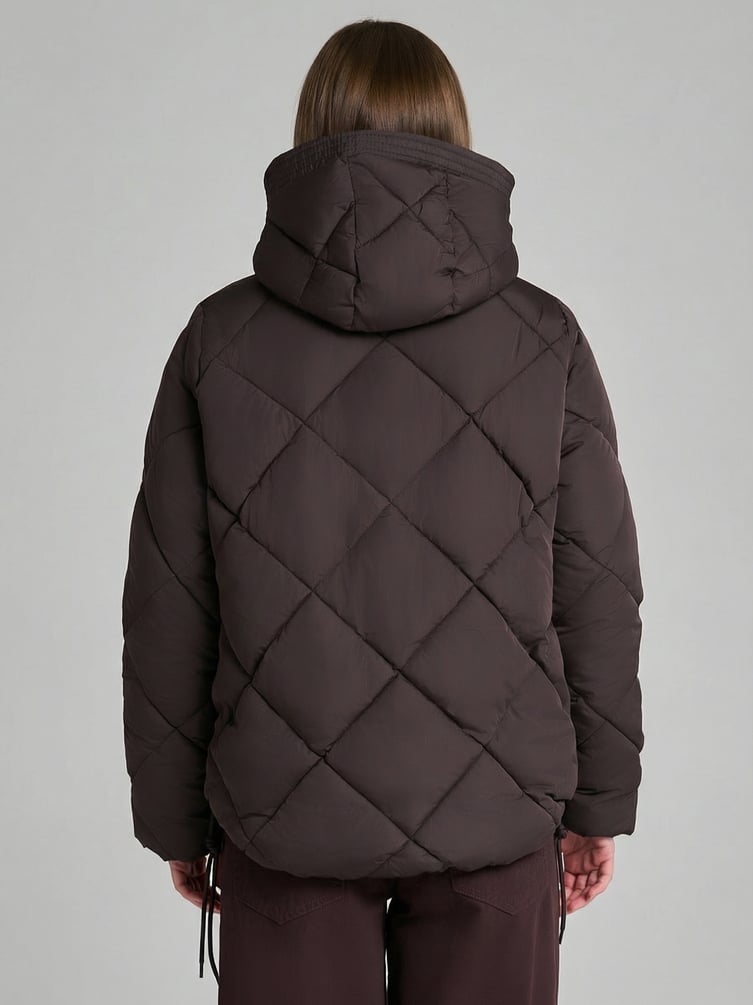 Куртка стеганая с капюшоном