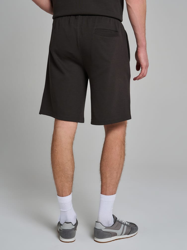 Шорты летние со стрелками