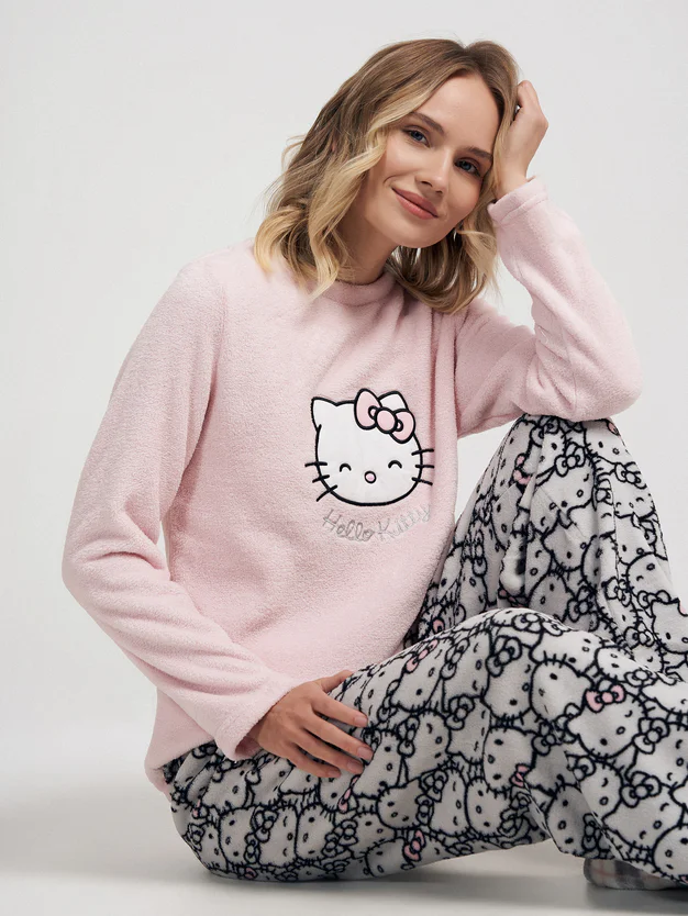 Плюшевая зимняя пижама с вышивкой Hello Kitty