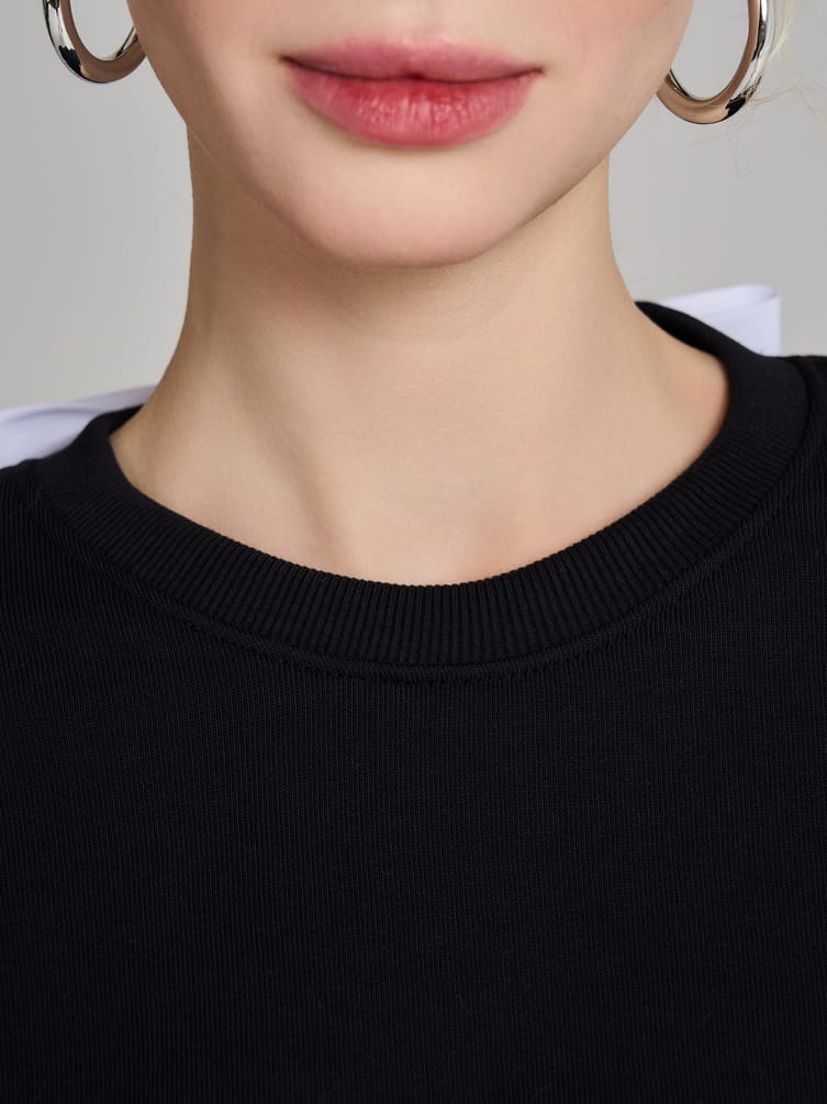 Свитшот с бантом на спине