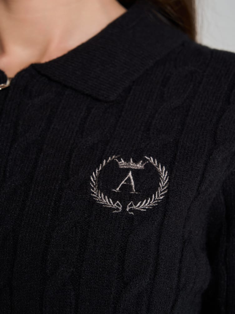 Кардиган на молнии с вышивкой