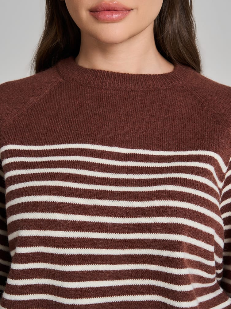 Джемпер трикотажный в полоску