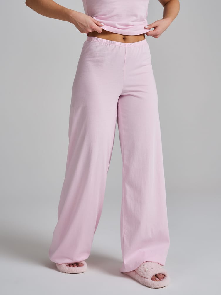 Пижама из хлопка с надписью и брюками