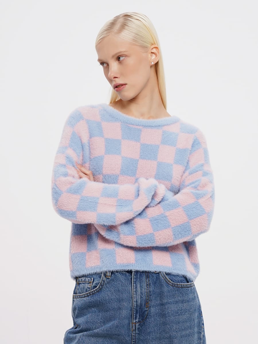 Джемпер в клетку