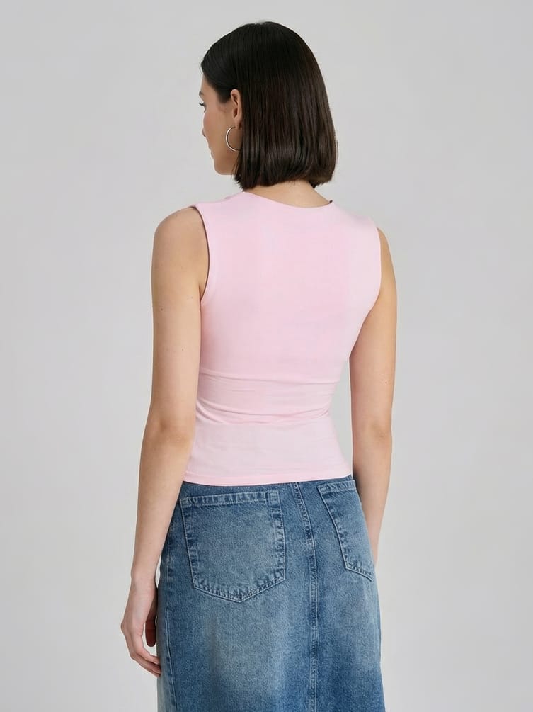 Майка укороченная на широких бретелях