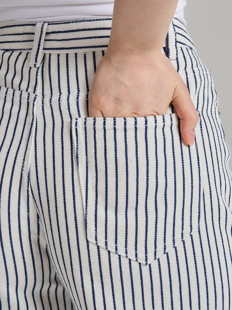 Джинсы широкие в полоску