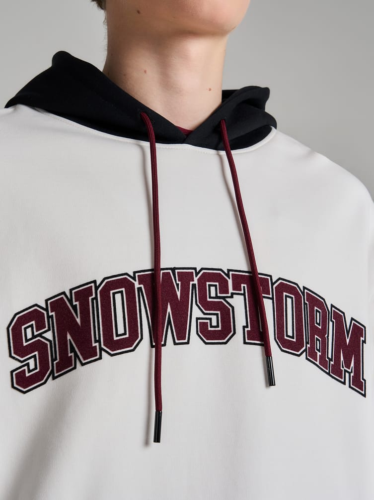 Худи с контрастным капюшоном и надписью