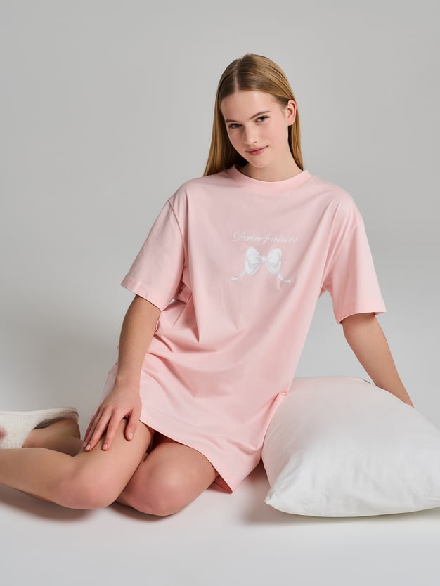 Хлопковая ночная сорочка с принтом