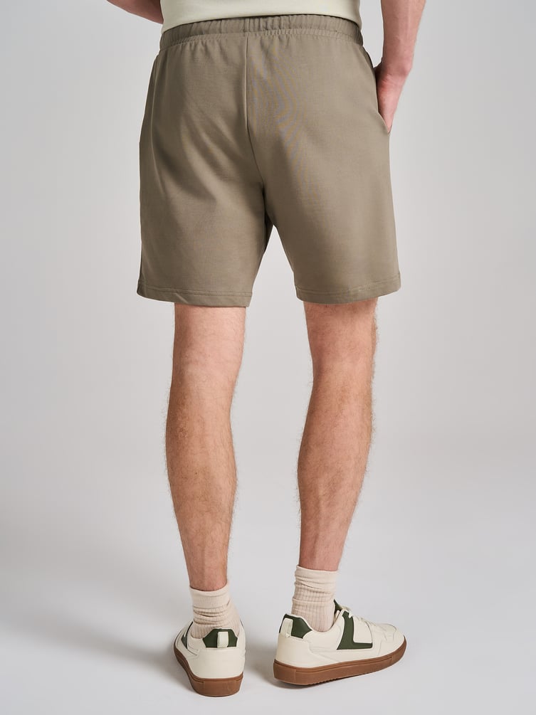 Шорты спортивные однотонные