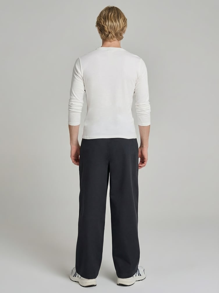 Брюки классические широкие