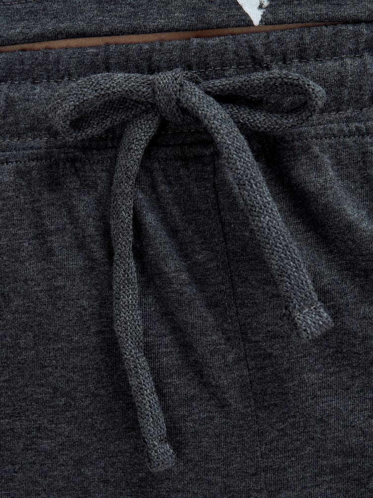 Пижама с футболкой и шортами