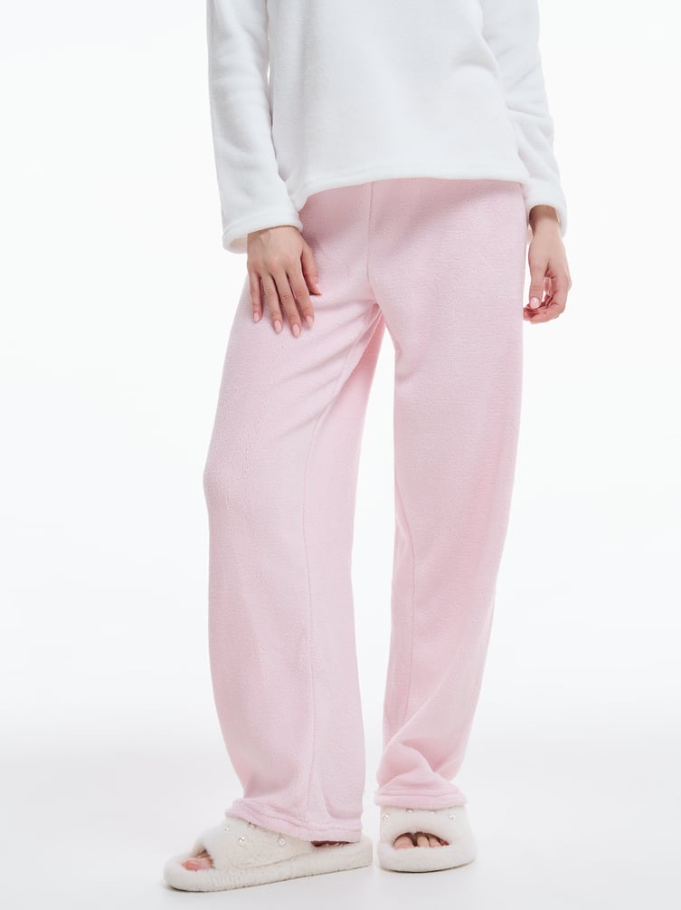 Плюшевая пижама с вышивкой и брюками