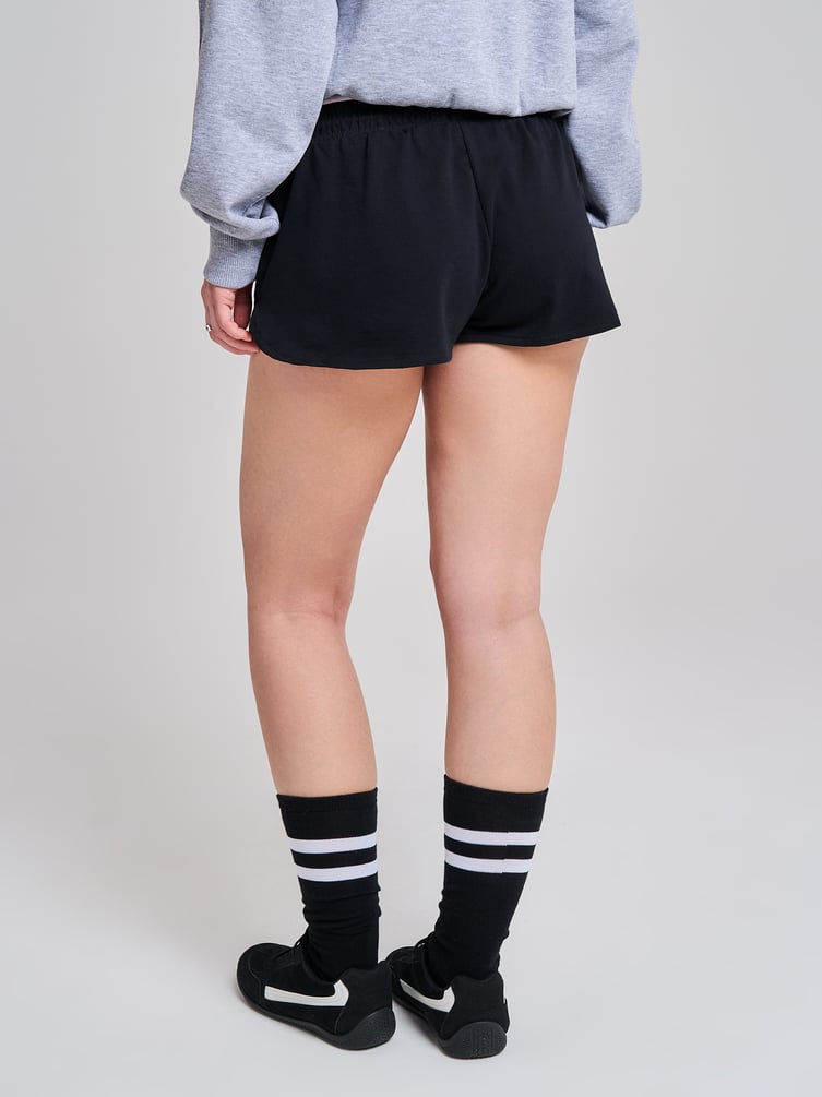 Шорты короткие спортивные