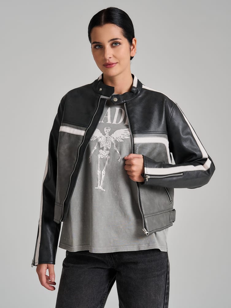 Хлопковая футболка оверсайз варенка с принтом