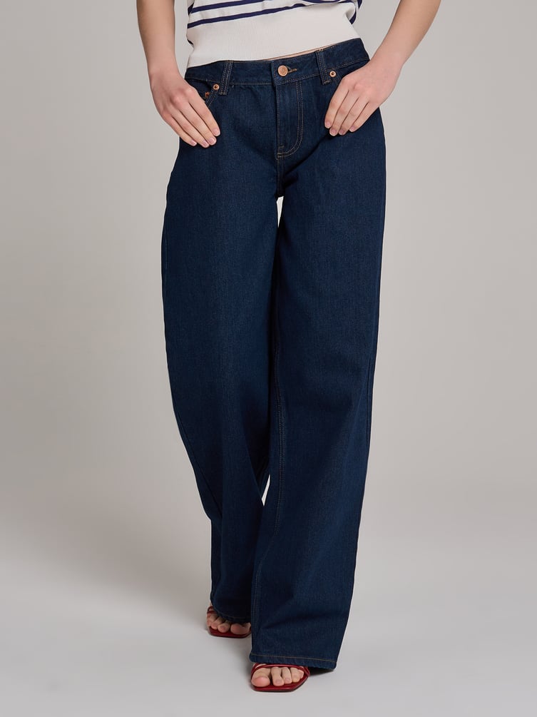 Джинсы бойфренды широкие