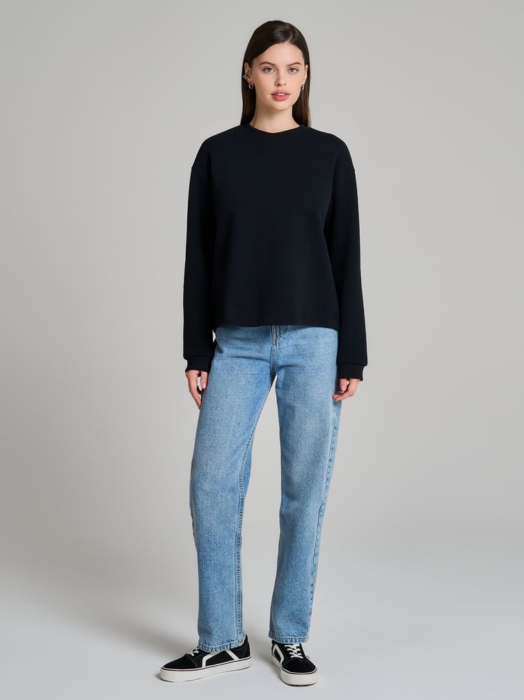 Трикотажный свитшот в рубчик