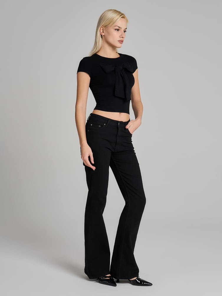 Футболка облегающая с бантом